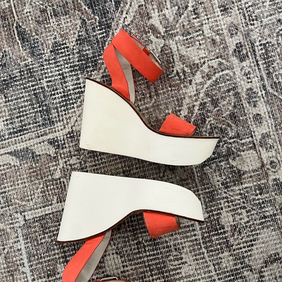 TOPSHOP Suede Platform Wedge Heels - Picture 6 of 8